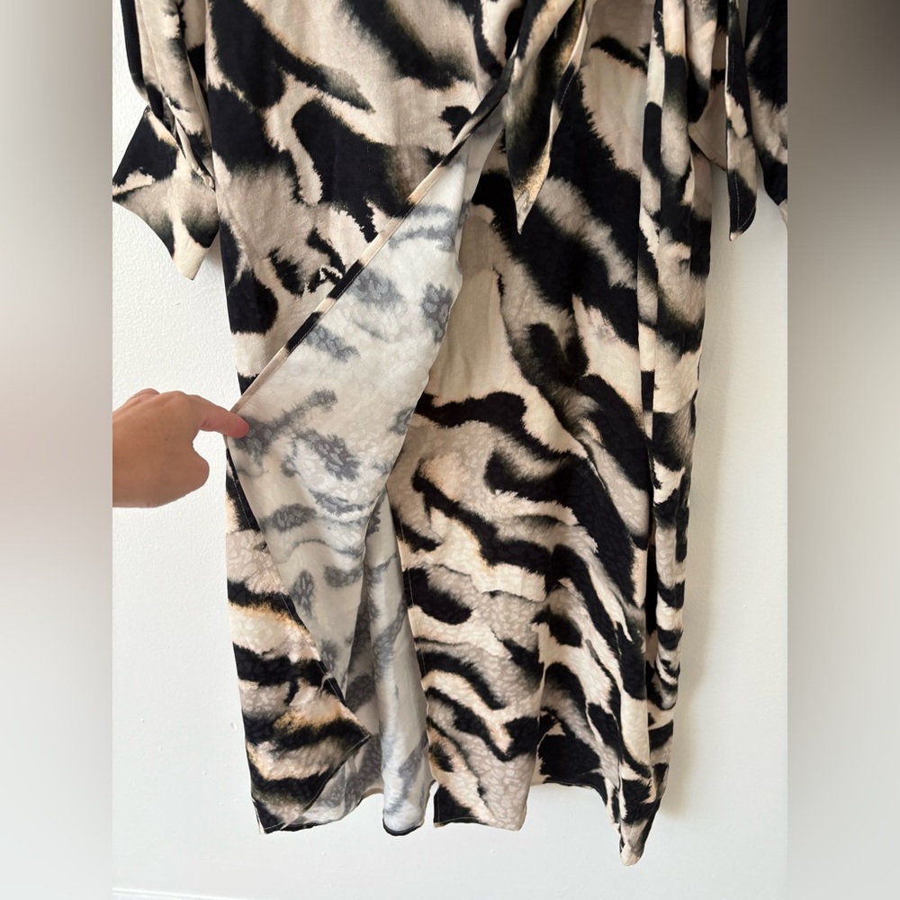 & Other Stories Black Cream Printed Shirt Long Sleeve Tie Midi Dress Size 6 - Picture 9 of 10